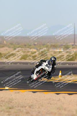 media/May-12-2024-SoCal Trackdays (Sun) [[ad755dc1f9]]/1-Turn 11 (730am)/